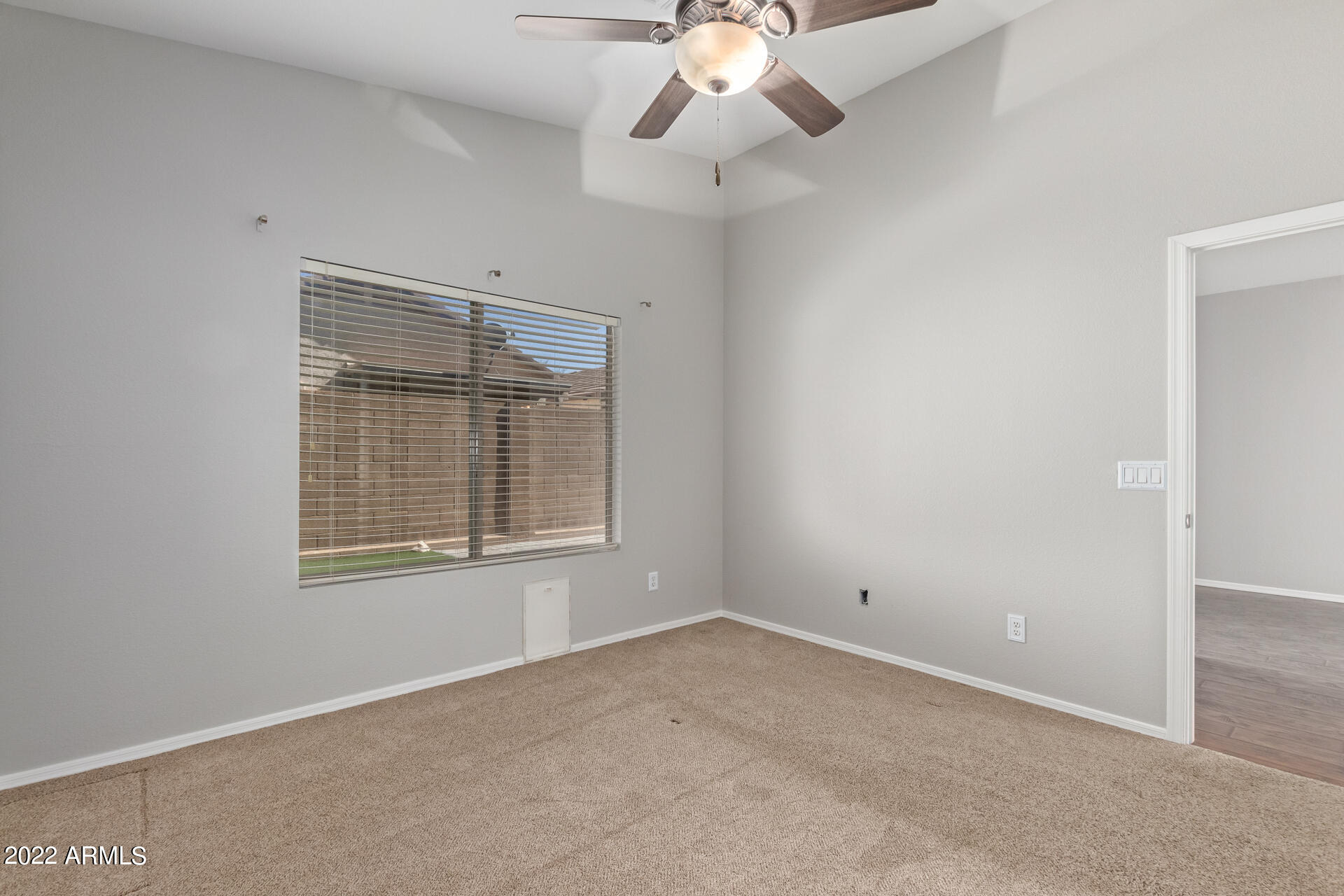 927 South Racine Lane Gilbert, AZ 85296 - Photo 12 of 26 15 - Racine