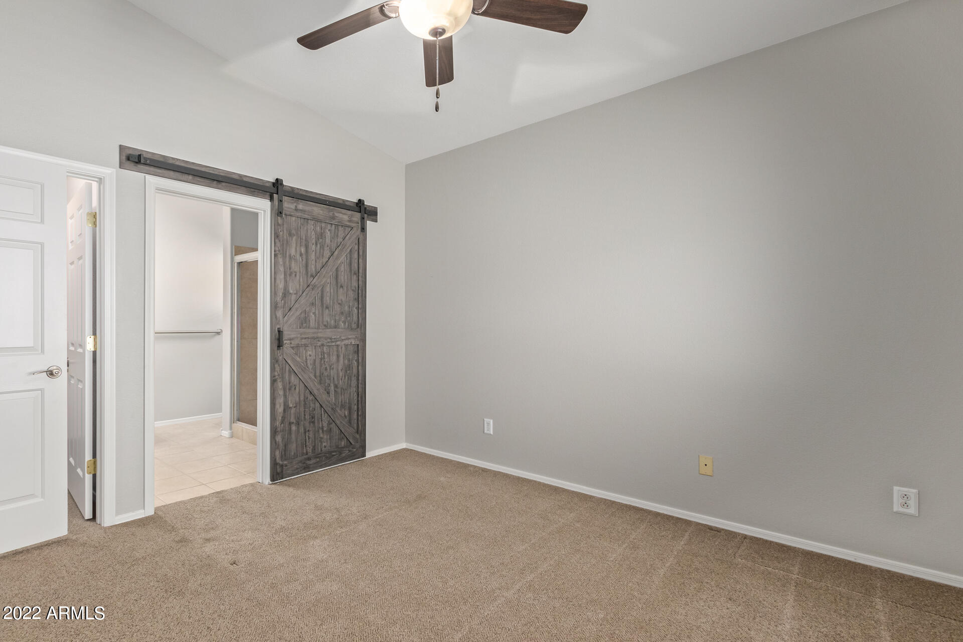 927 South Racine Lane Gilbert, AZ 85296 - Photo 10 of 26 13 - Racine