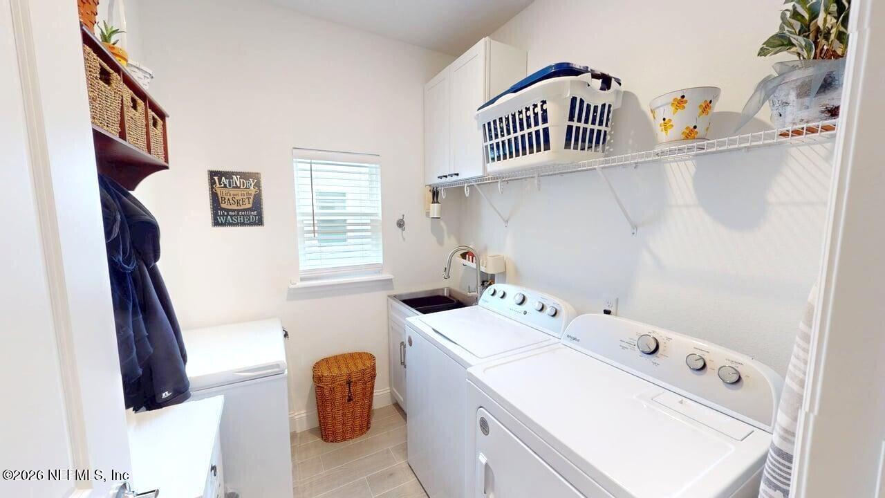 117 Round Robin Run St. Johns, FL 32259 - Photo 5 of 40 Laundry Room w/Scrub Tub