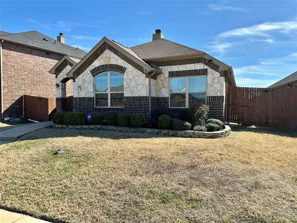 $1,975 | 3003 Rosemount Lane, Crandall, TX 75114