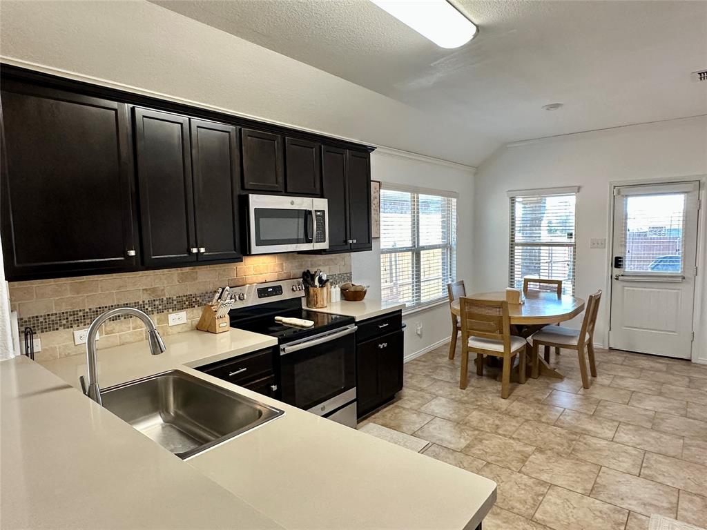 3003 Rosemount Lane Crandall, TX 75114 - Photo 7 of 27