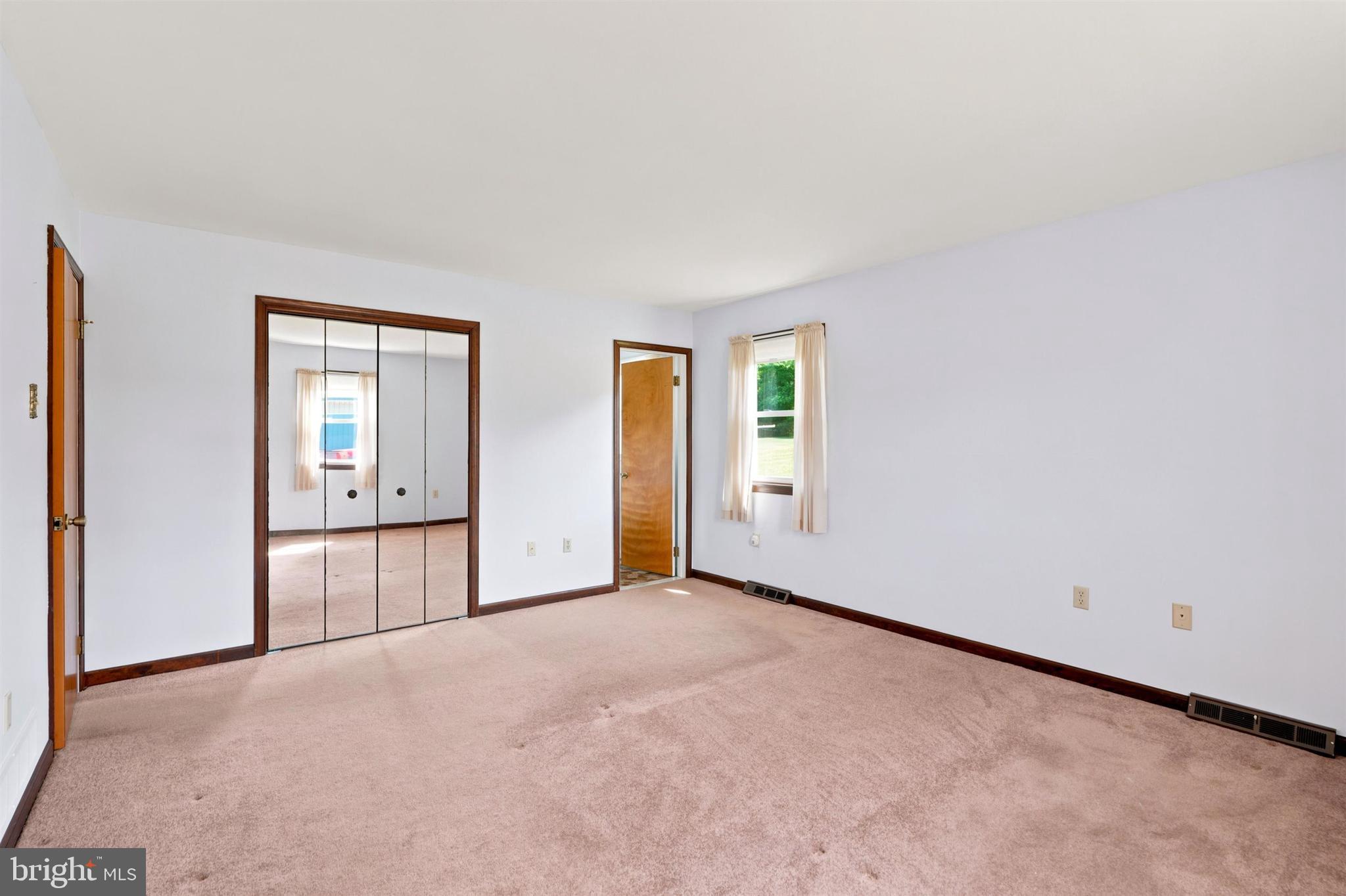 2029 Hoffmansville Road Frederick, PA 19435 - Photo 15 of 29