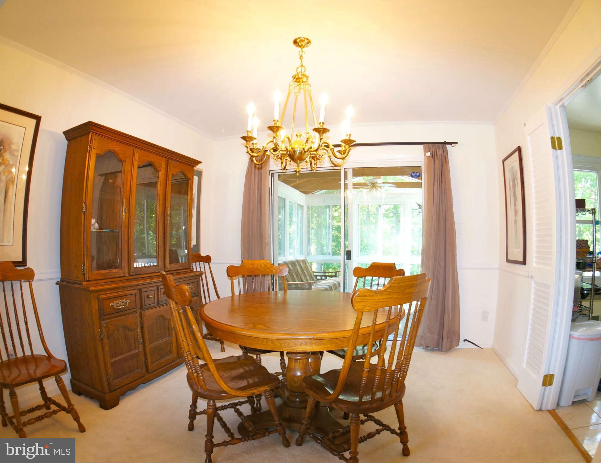 13228 Sturbridge Road Woodbridge, VA 22192 - Photo 5 of 19 Dining Room