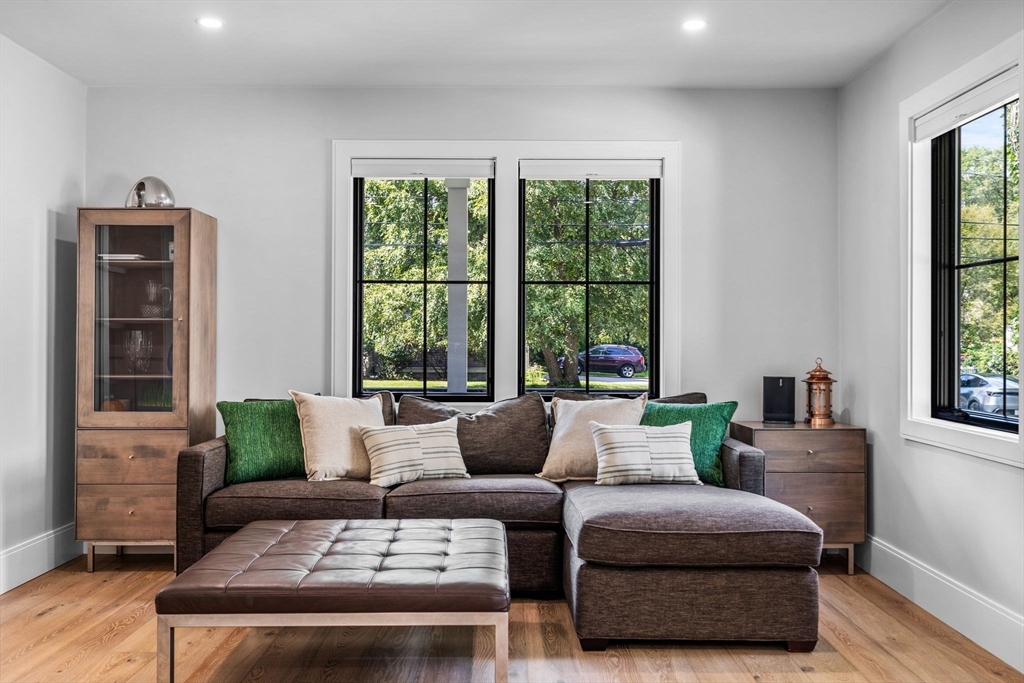 83 Winter Street Lexington, MA 02420 - Photo 11 of 42