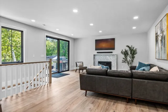 $2,220,000 | 83 Winter Street, Lexington, MA 02420