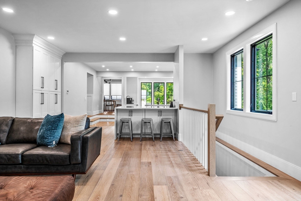 83 Winter Street Lexington, MA 02420 - Photo 10 of 42