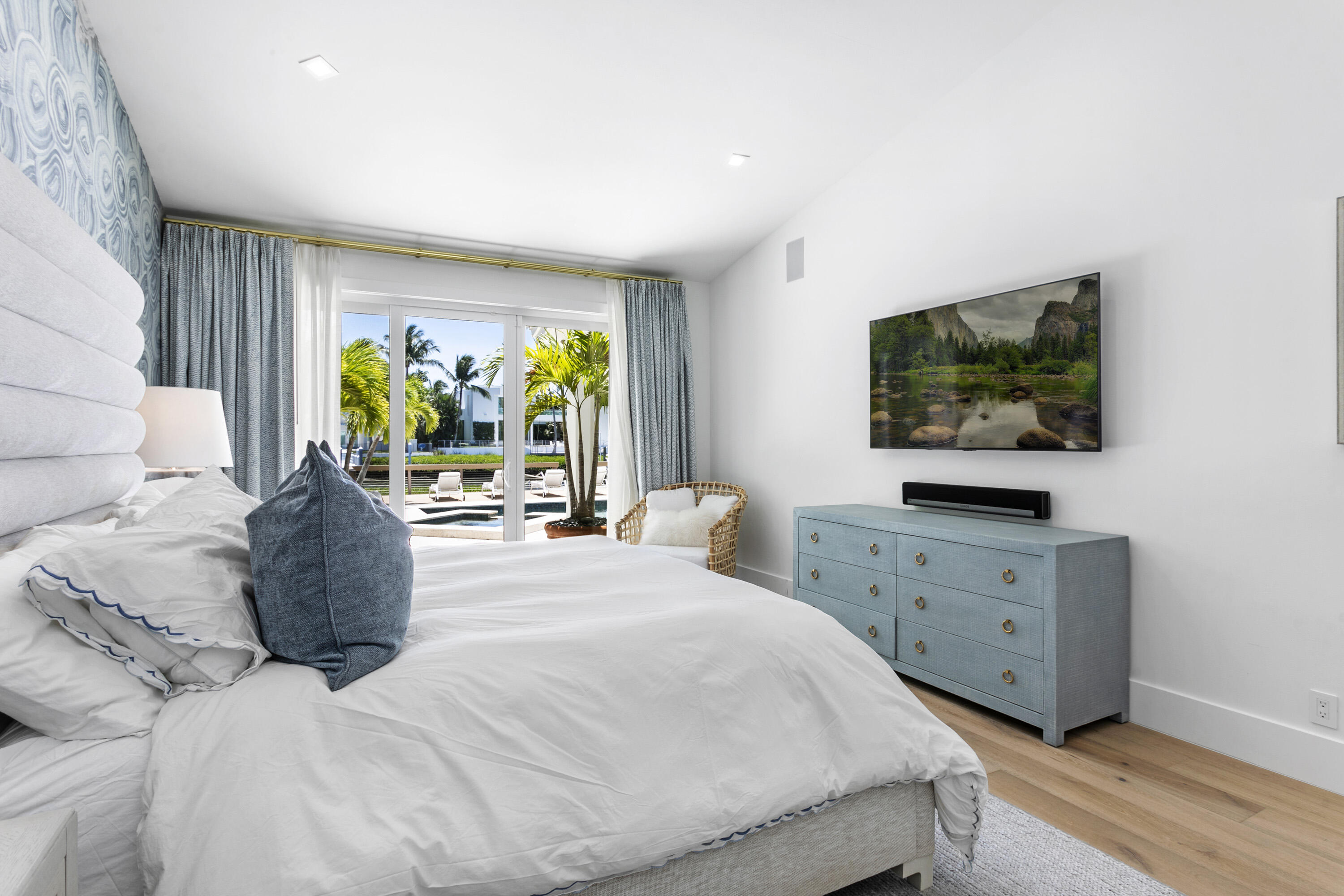 215 Island Drive Jupiter, FL 33477 - Photo 15 of 39 215 Island Drive