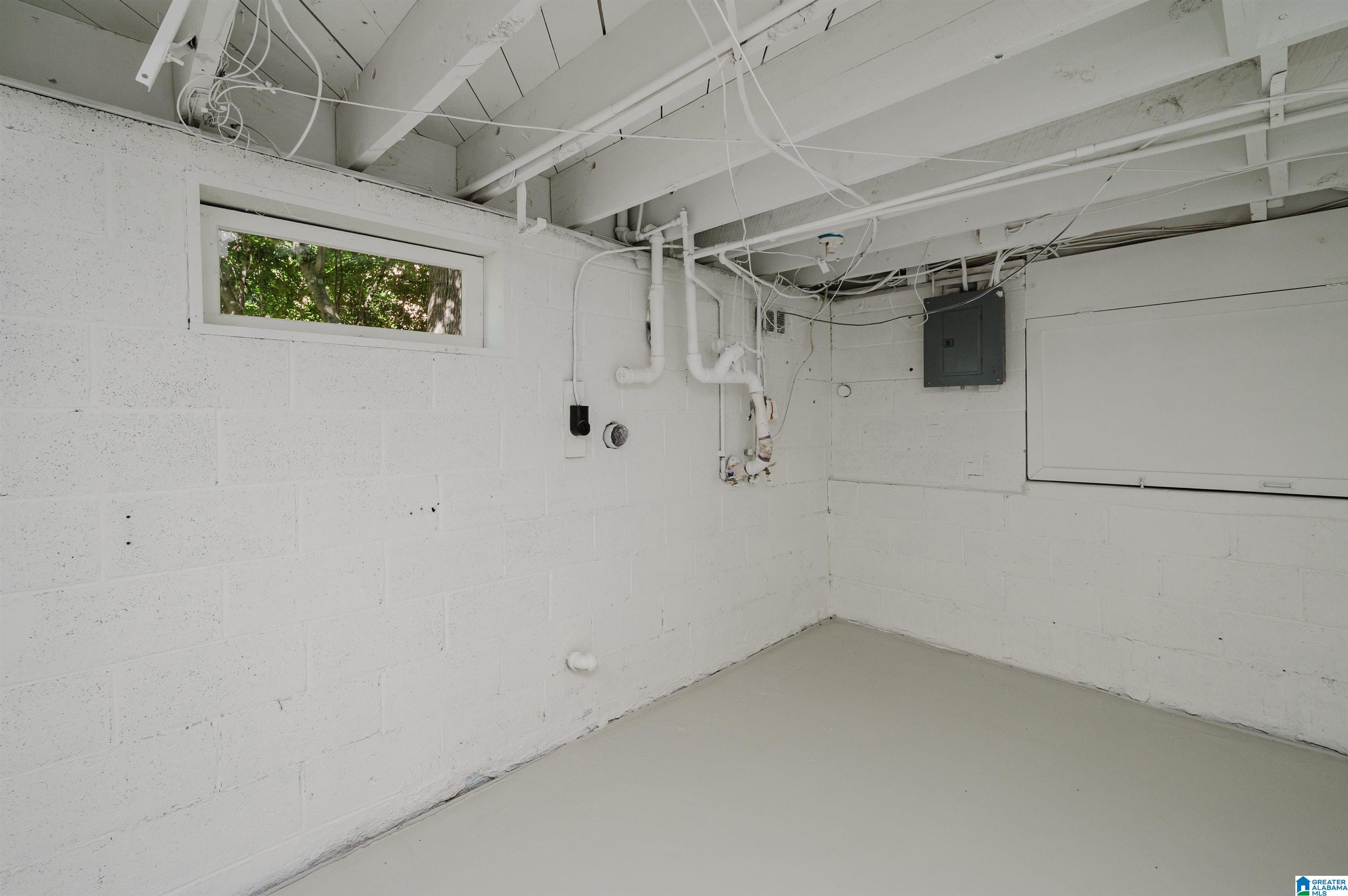2012 Chestnut Road Birmingham, AL 35216 - Photo 37 of 48