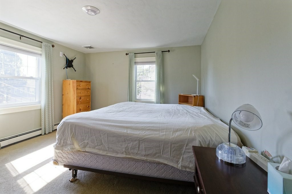 24 Brantwood Road Worcester, MA 01602 - Photo 19 of 37