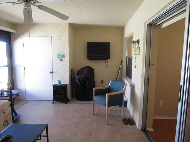 $169,900 | 3968 Sailmaker Lane, Unit 3968, Holiday, FL 34691