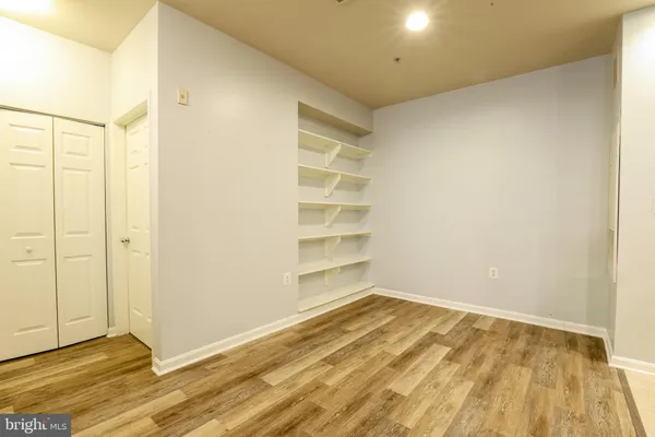 $2,100 | 5123 A Travis Edward Way, Unit A, Centreville, VA 20120