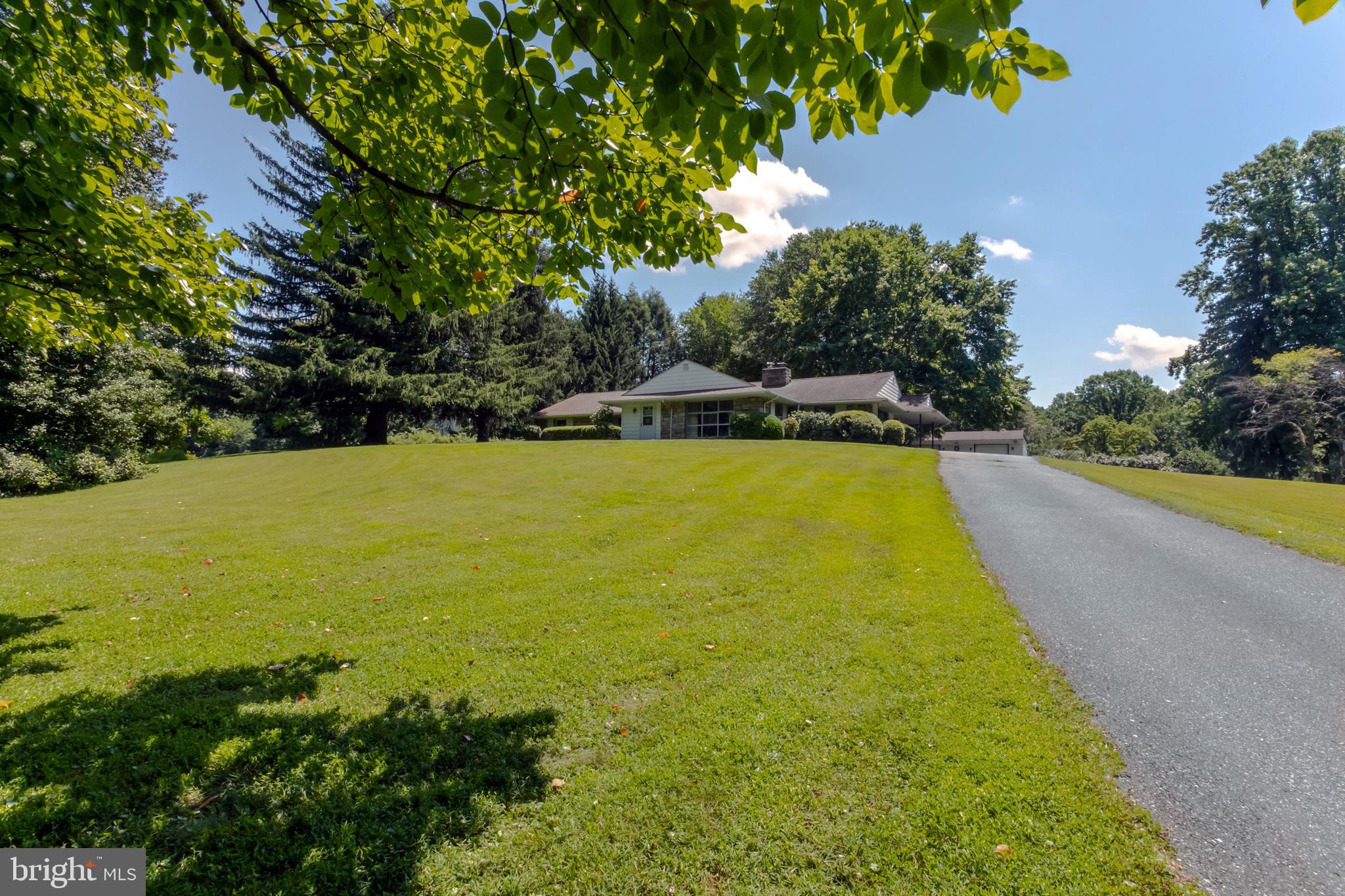 825 Crum Creek Road Springfield, PA 19064 - Photo 1 of 24 Gallery Image 1