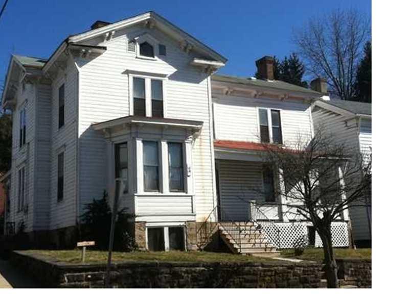 601 Walnut Street Irwin, PA 15642 - Photo 1 of 1 Exterior Front.