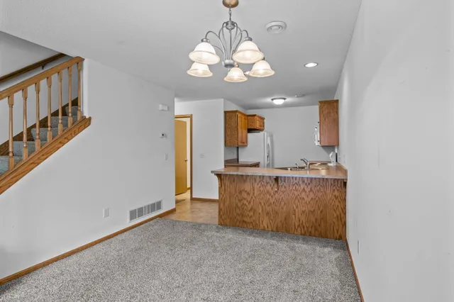 $215,000 | 301 Roosevelt Street South, Unit G, Cambridge, MN 55008
