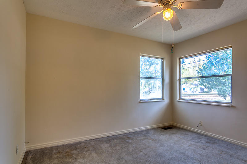 5113 Clover Road Knoxville, TN 37912 - Photo 14 of 18 018161014-2-5113CloverRdKnoxvilleTN-SMAL