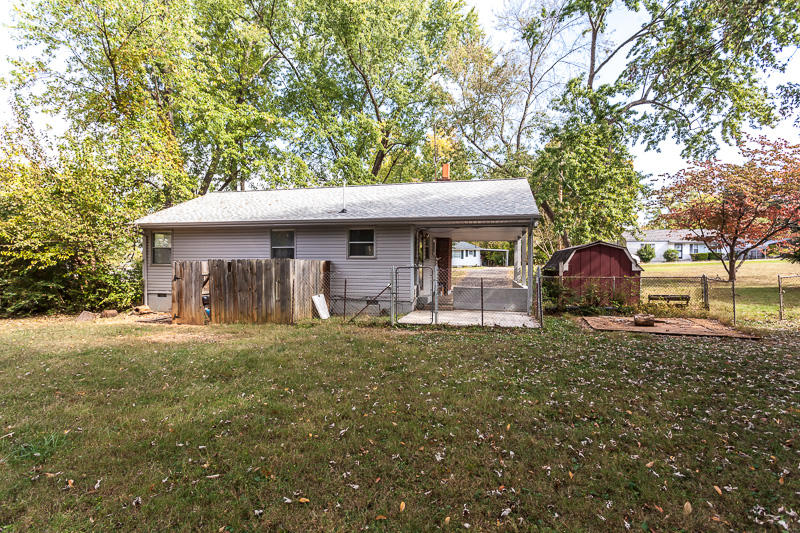 5113 Clover Road Knoxville, TN 37912 - Photo 18 of 18 023161014-2-5113CloverRdKnoxvilleTN-SMAL