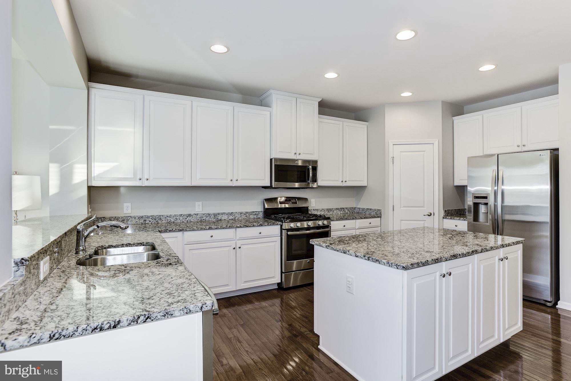 16 Grace Drive Marlton, NJ 08053 - Photo 16 of 41 Kitchen and stainless appliances
