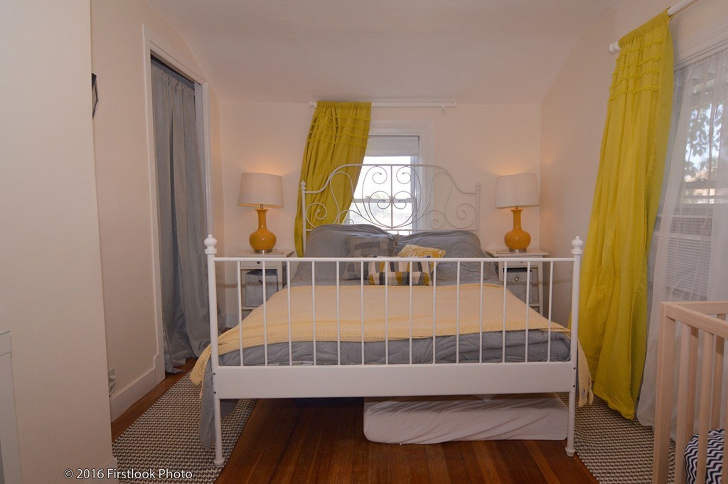 61 Rochambeau Avenue Providence, RI 02906 - Photo 12 of 24 Gallery Image 12
