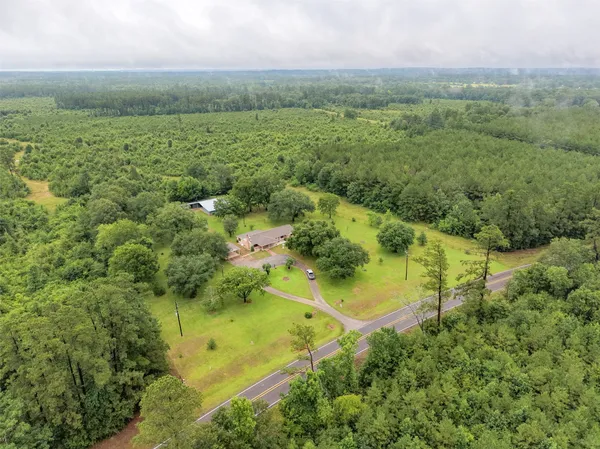$360,000 | 700 Farm To Market 2693, Coldspring, TX 77331