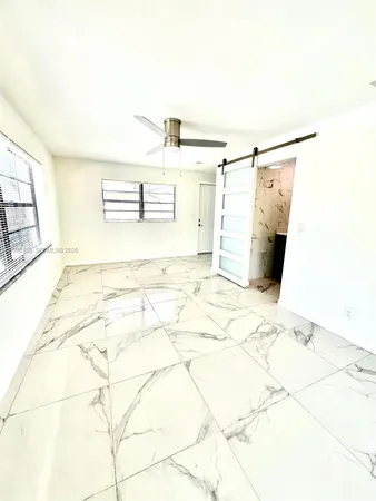 $4,800 | 329 Southwest 3rd Street, Boca Raton, FL 33432