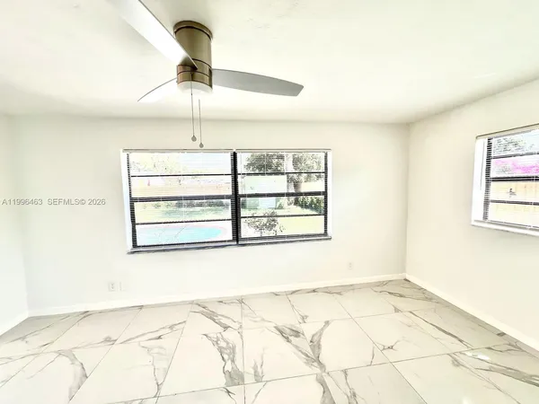 $4,800 | 329 Southwest 3rd Street, Boca Raton, FL 33432