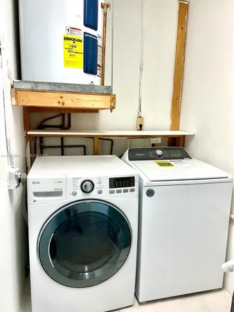 $4,800 | 329 Southwest 3rd Street, Boca Raton, FL 33432