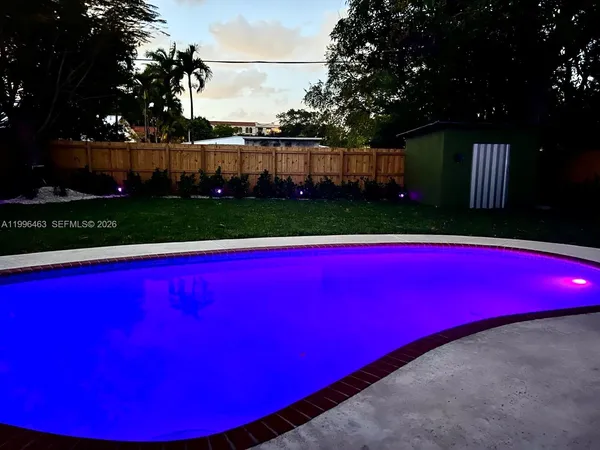 $4,800 | 329 Southwest 3rd Street, Boca Raton, FL 33432