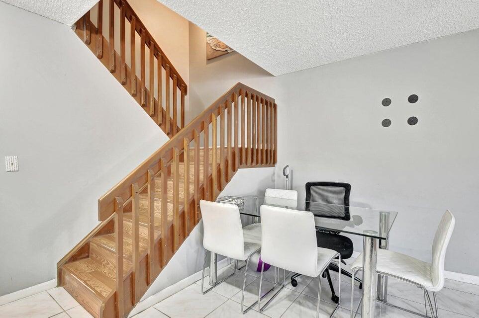 7558 Courtyard Run East Boca Raton, FL 33433 - Photo 5 of 23 20241122112148857489000000-o