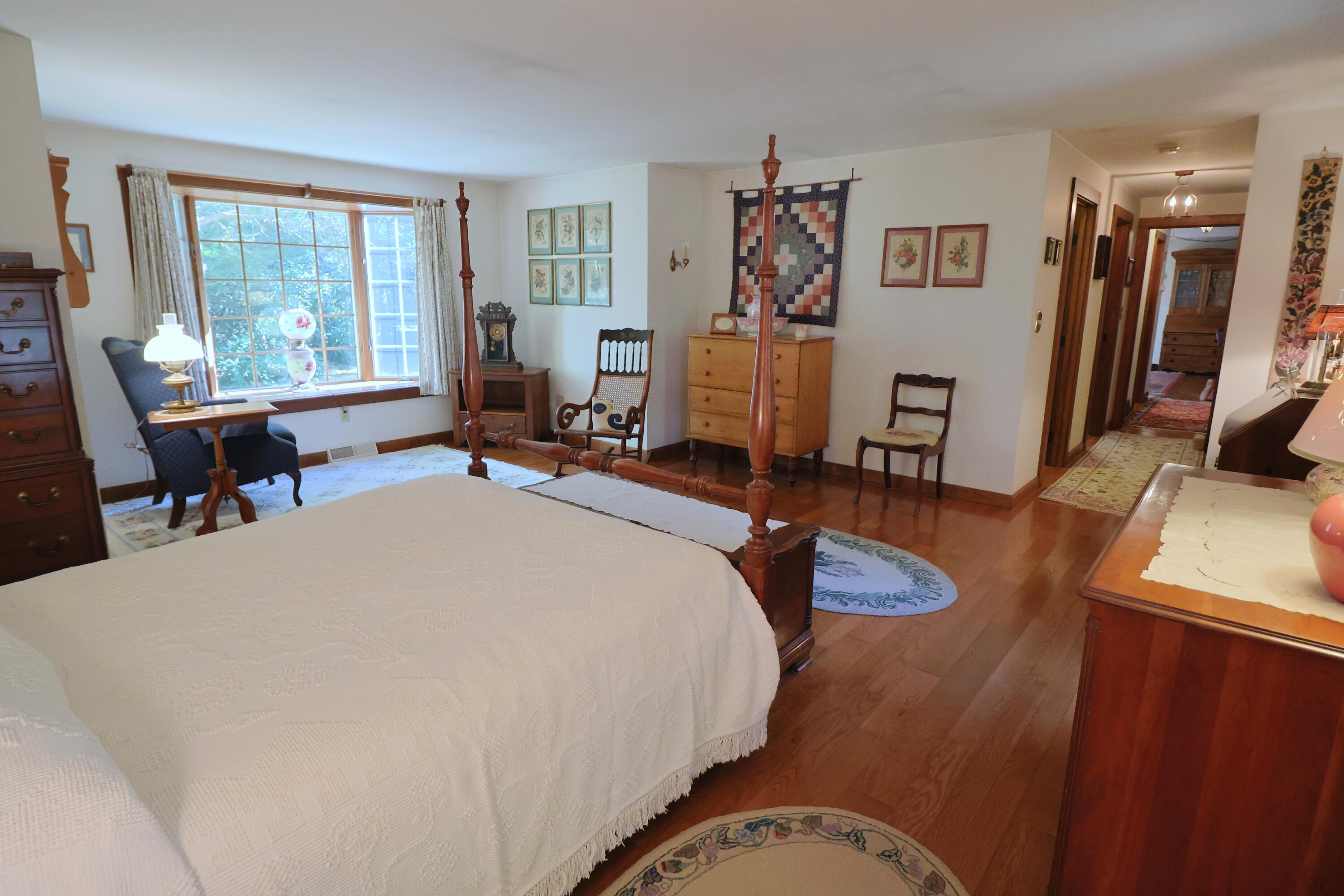 42 Robbins Circle Dennis, MA 02638 - Photo 28 of 46 a bed room with a bed window and a chair