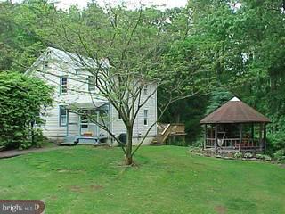 857 Mountain View Road Reading, PA 19607 - Photo 6 of 6