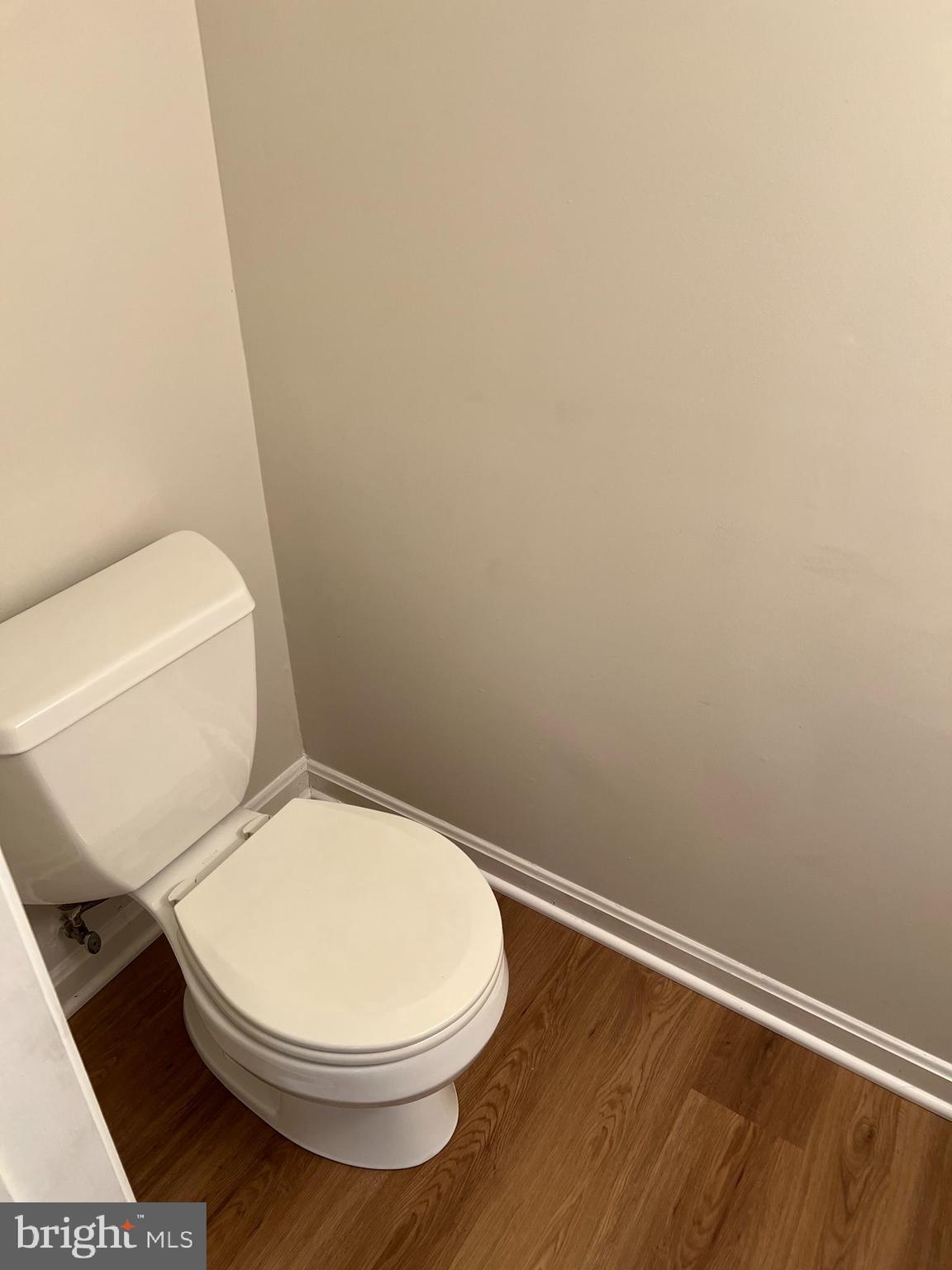 3140 Cofer Road Falls Church, VA 22042 - Photo 15 of 41 Half bathroom