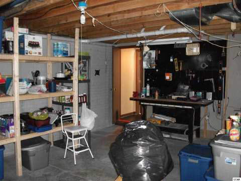 10211 Bridge Road Onsted, MI 49265 - Photo 19 of 23 20394752-18.JPG