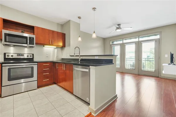 $1,950 | 390 17th Street Northwest, Unit 5037, Atlanta, GA 30363