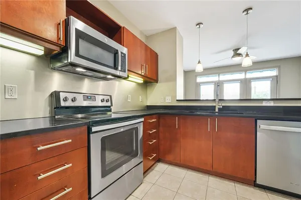 $1,950 | 390 17th Street Northwest, Unit 5037, Atlanta, GA 30363