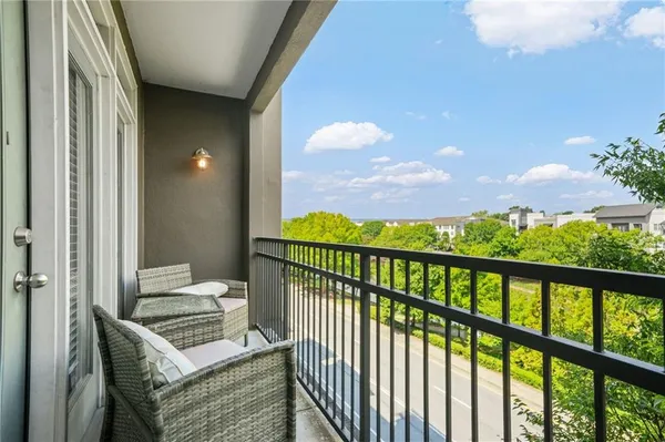 $1,950 | 390 17th Street Northwest, Unit 5037, Atlanta, GA 30363