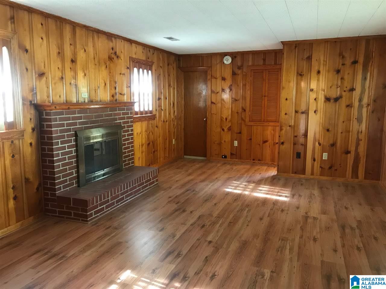 712 9th Avenue Southeast Cullman, AL 35055 - Photo 12 of 34
