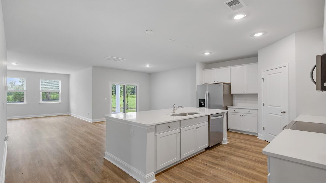 138 Morning View Way Moncks Corner, SC 29461 - Photo 14 of 27 8_CASTLE_HILL_RR-8