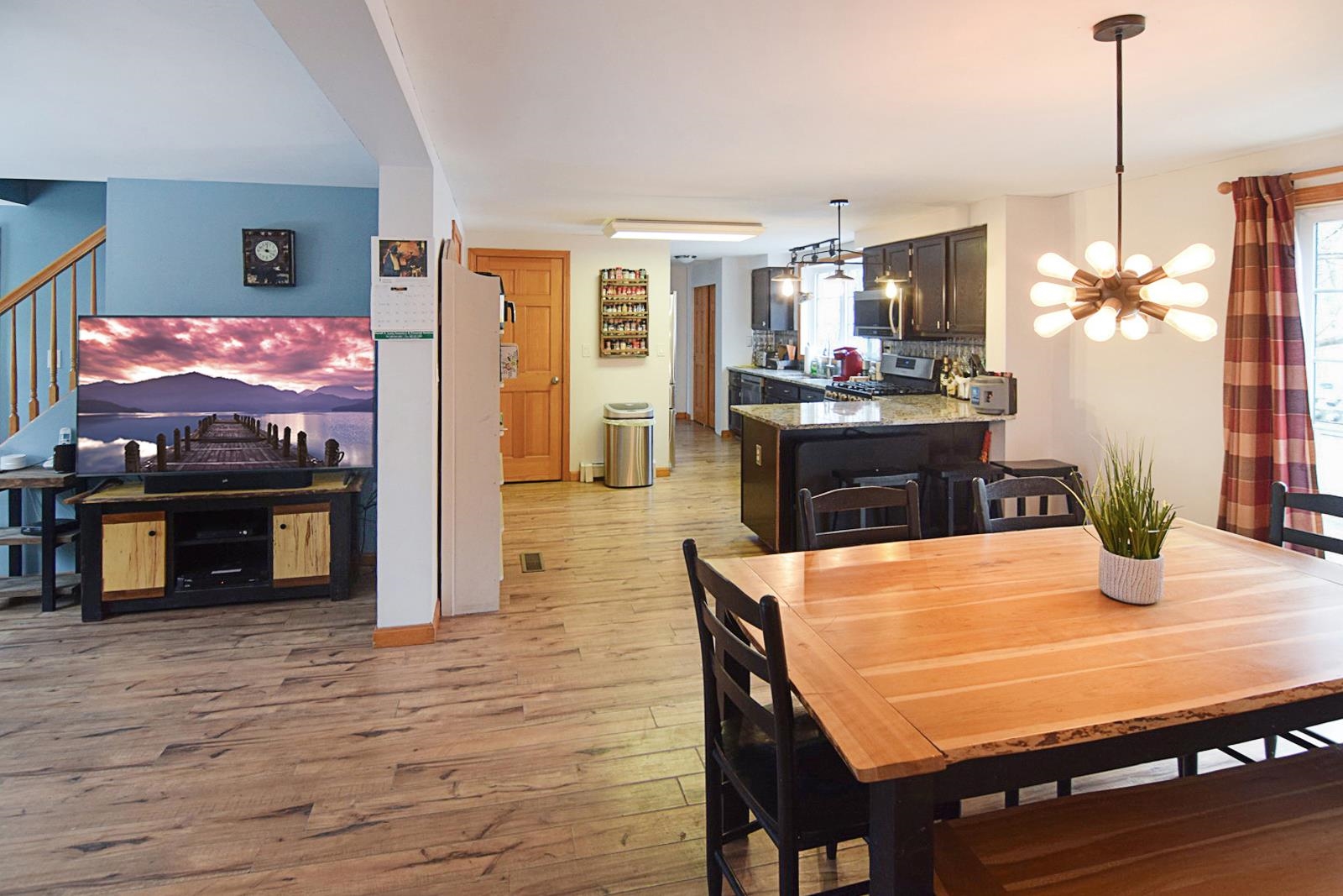 156 Reidy Way Littleton, NH 03561 - Photo 6 of 40 Gallery Image 6