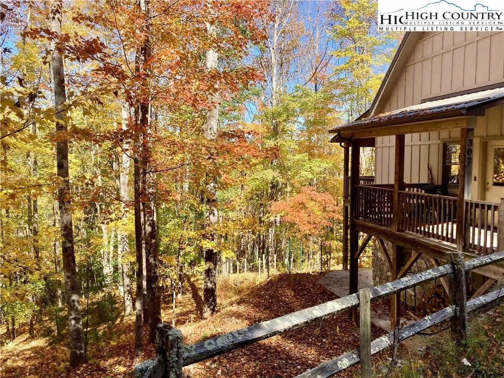 307 Yellowrock Road Banner Elk, NC 28604 - Photo 39 of 43 Gallery Image 39