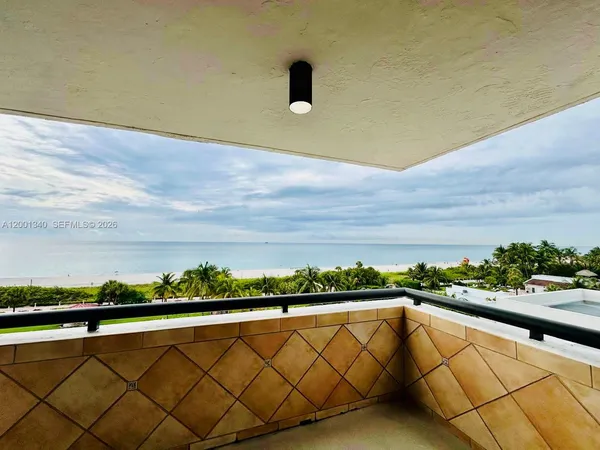 $5,000 | 2555 Collins Avenue, Unit 711, Miami Beach, FL 33140