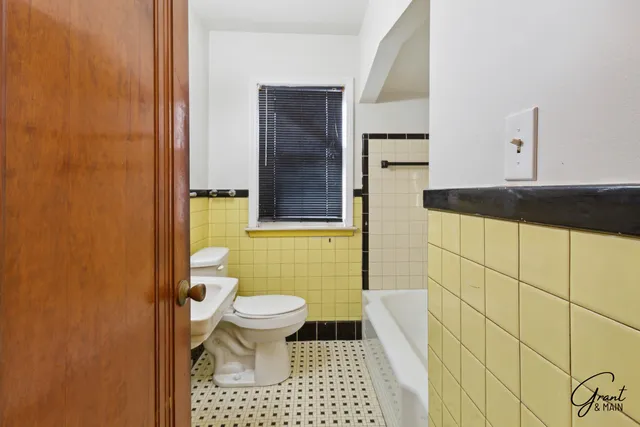 $94,900 | 10510 Duprey Street, Detroit, MI 48224