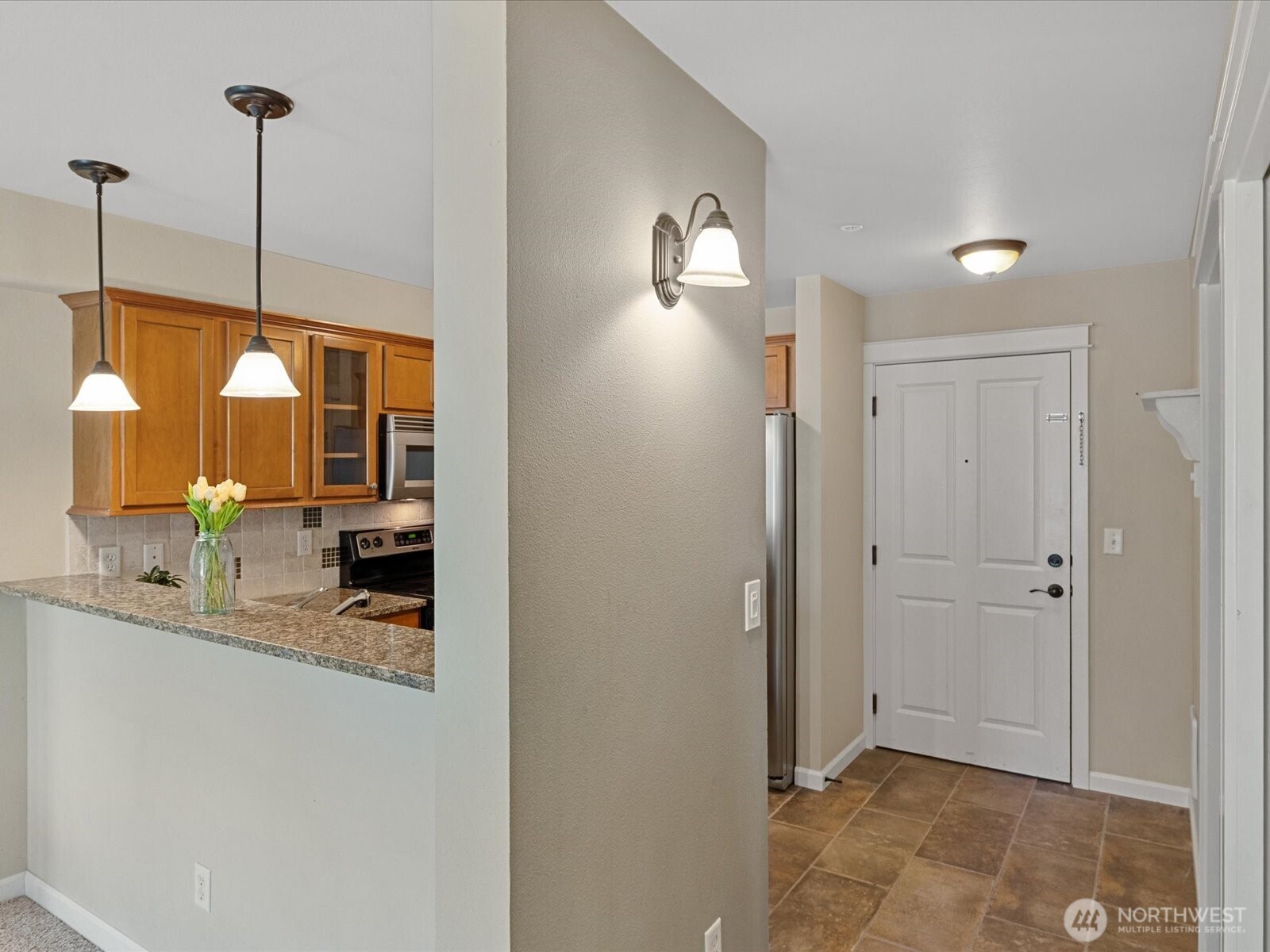 690 32nd Street, Unit B205 Bellingham, WA 98225 - Photo 17 of 40 a view of a room with a bathroom