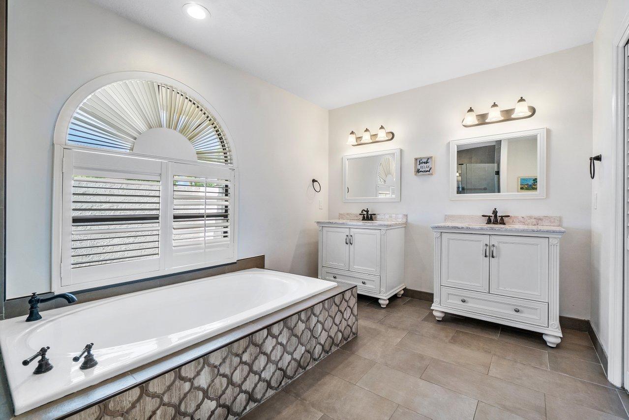 1491 Southwest 15th Street Boca Raton, FL 33486 - Photo 15 of 36 019-1491Southwest15thStreet-BocaRaton-FL