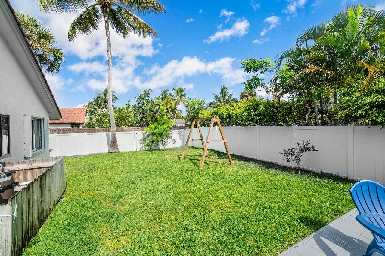 1491 Southwest 15th Street Boca Raton, FL 33486 - Photo 26 of 36 030-1491Southwest15thStreet-BocaRaton-FL