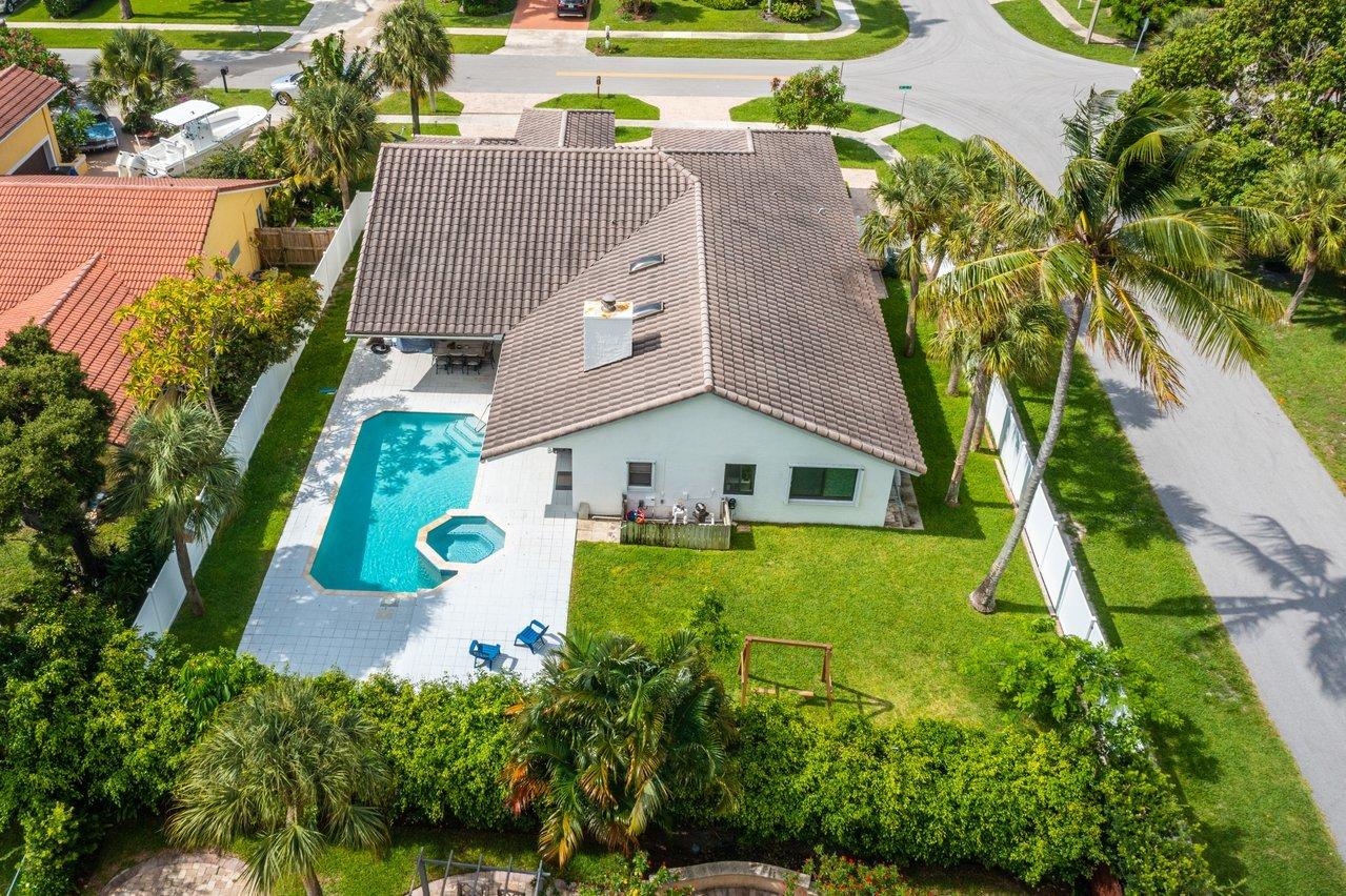 1491 Southwest 15th Street Boca Raton, FL 33486 - Photo 32 of 36 036-1491Southwest15thStreet-BocaRaton-FL