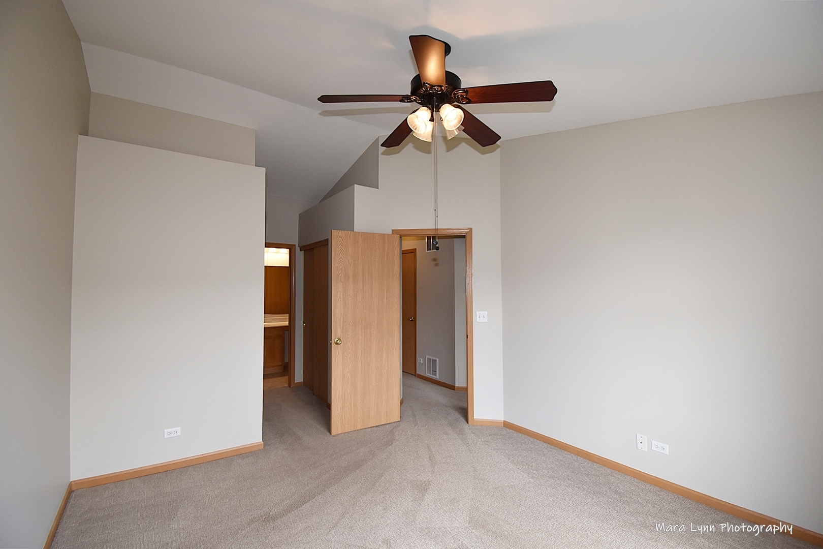 760 County Line Road Aurora, IL 60502 - Photo 18 of 25 a view of a room with a ceiling fan