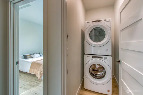 $1,098,000 | 231 Madrona Street, Unit 5, Orcas Island, WA 98245
