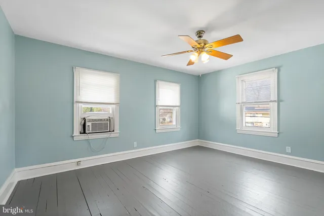 $3,000 | 923 North Main Street, Glassboro, NJ 08028