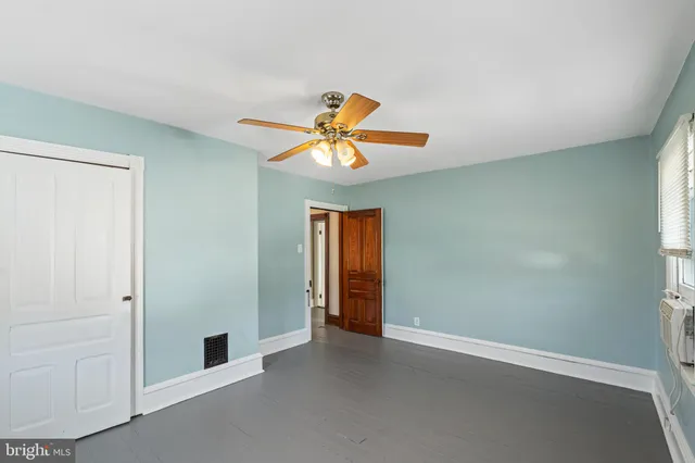 $3,000 | 923 North Main Street, Glassboro, NJ 08028