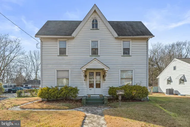 $3,000 | 923 North Main Street, Glassboro, NJ 08028